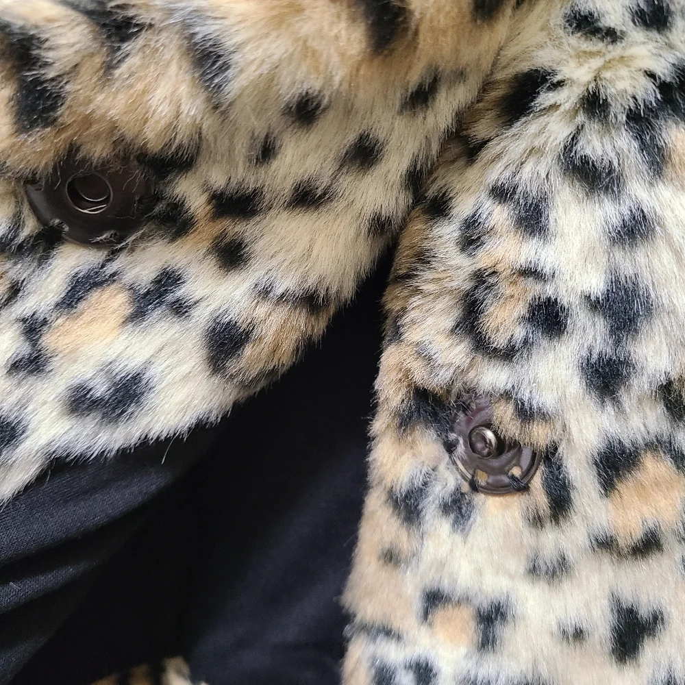 WILD HONEY LEOPARD PRINT JACKET POCKETS M Animal Print - Picture 6 of 14